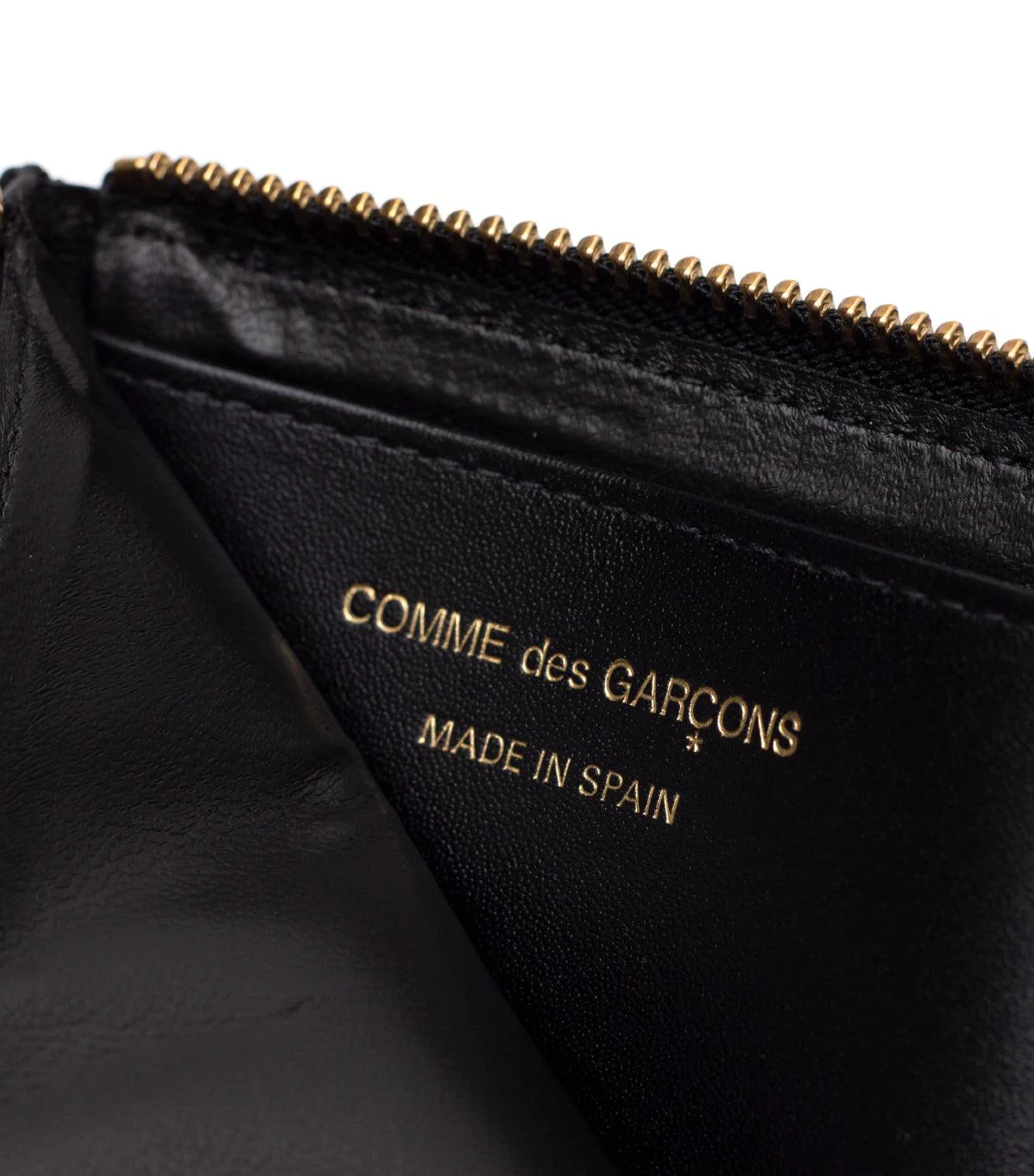 CdG Wallet Huge Logo Wallet Black - Image 4
